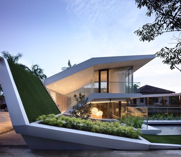 Futuristic Dream Mansion in Singapore by A-DLAB