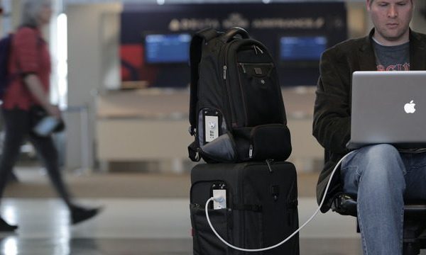با کیف شارژ GoPlug دیگر نگران شارژ تلفن همراه و تبلت نباشید