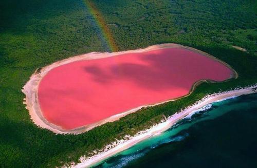 15 Otherworldly Places You Have to See to Believe